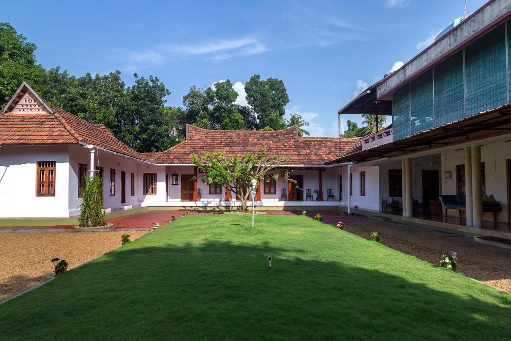 Akkara Homestay & Ayurveda كوتايم المظهر الخارجي الصورة